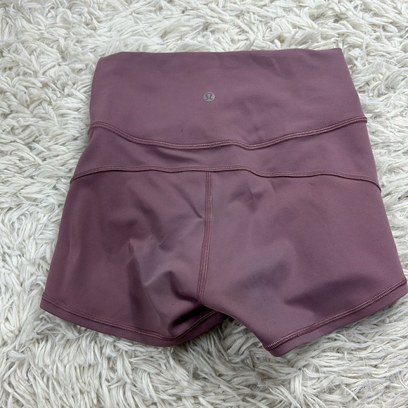 Lululemon In Movement Short *Everlux 2.5" Figue - Picture 2 of 4
